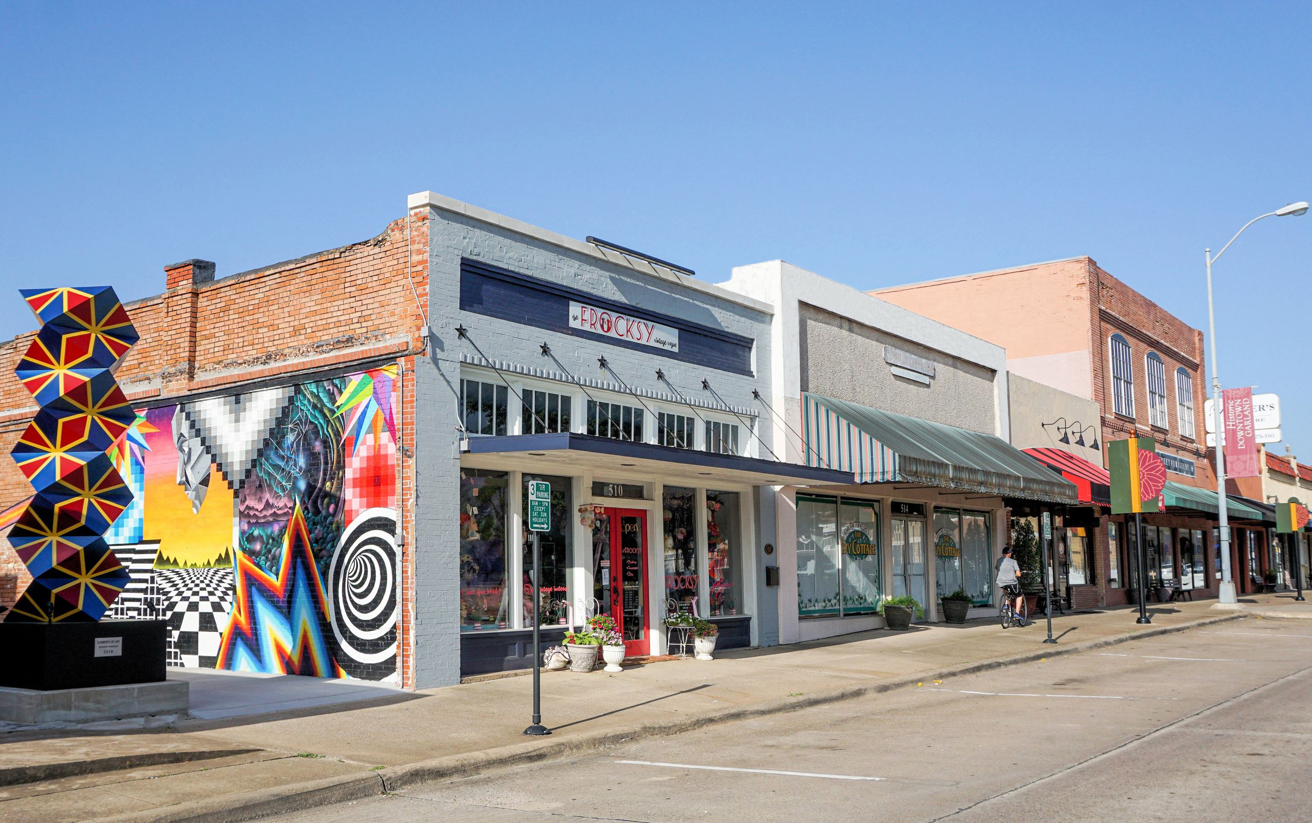 Artificial turf installation in Garland, TX
